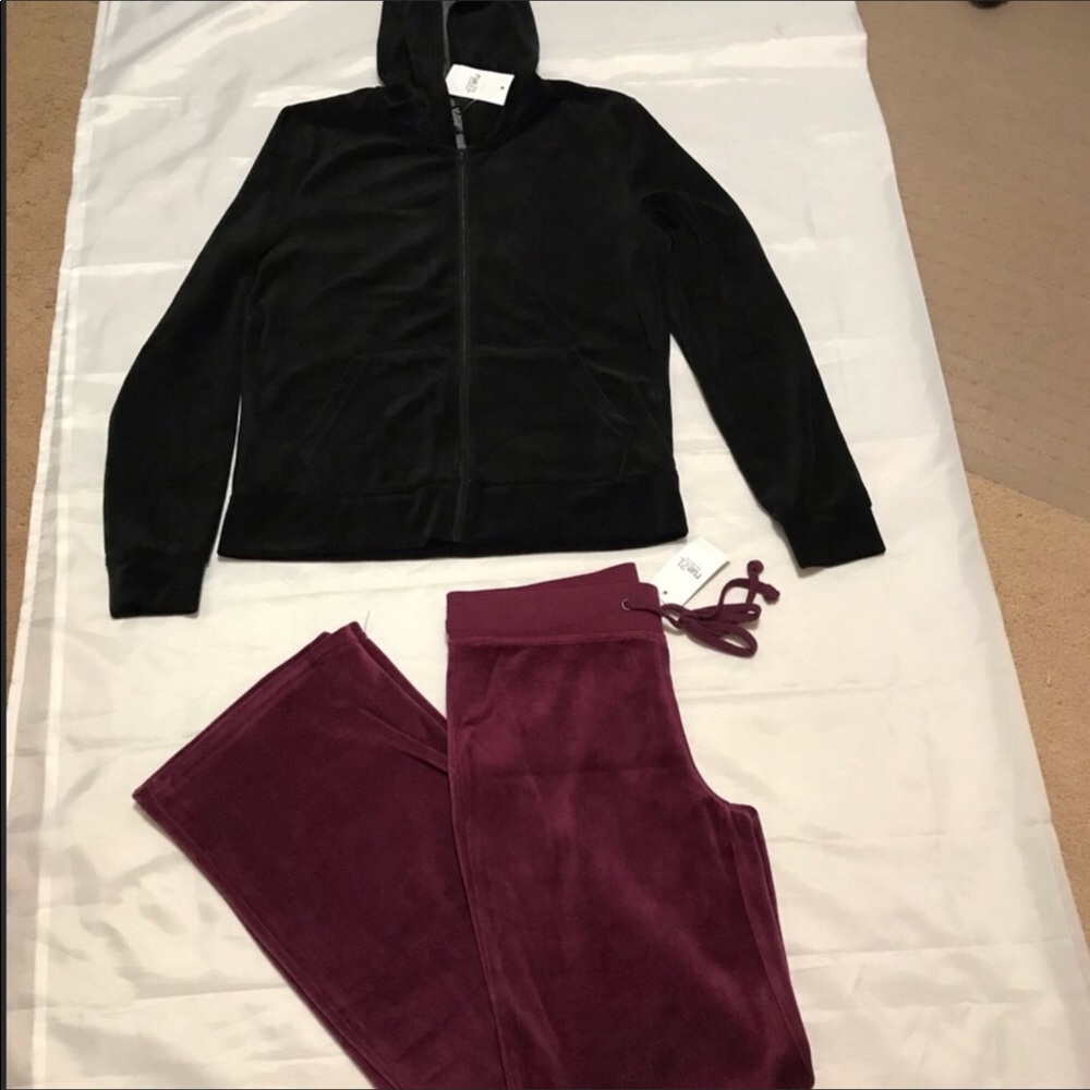 NWT Velour Sweatsuit Zip-Up Hoodie & Pants Burgundy & Black